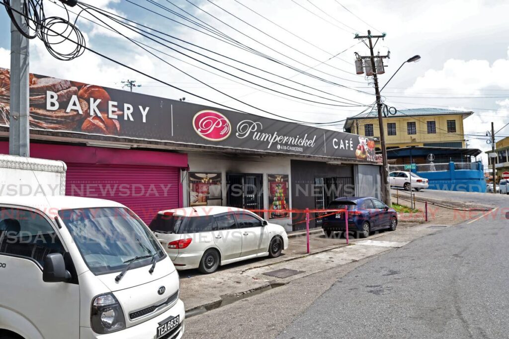 fire-damages-san-fernando-bakery