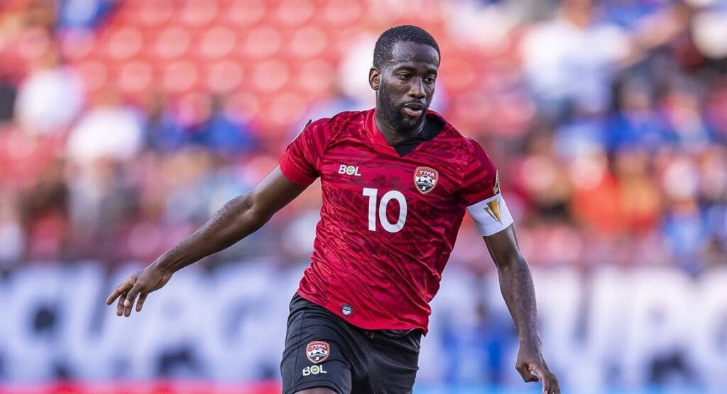 king-recalls-molino,-joevin,-drops-moore-for-nations-league