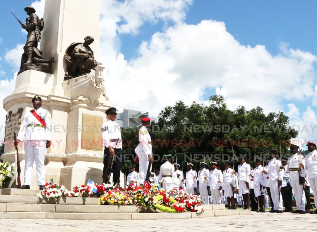 2024-remembrance-day-parade:-through-a-lens