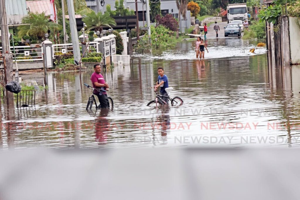 south-grapples-with-flash-flooding